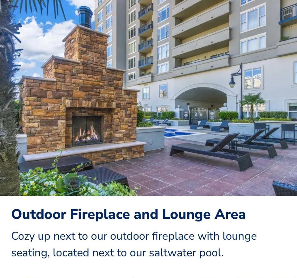 Spacious 2 Bed, 2 Bath Uptown Gem In The Heart Of The City-Parking-Wi-Fi-Balcony Cgv Charlotte Exteriör bild