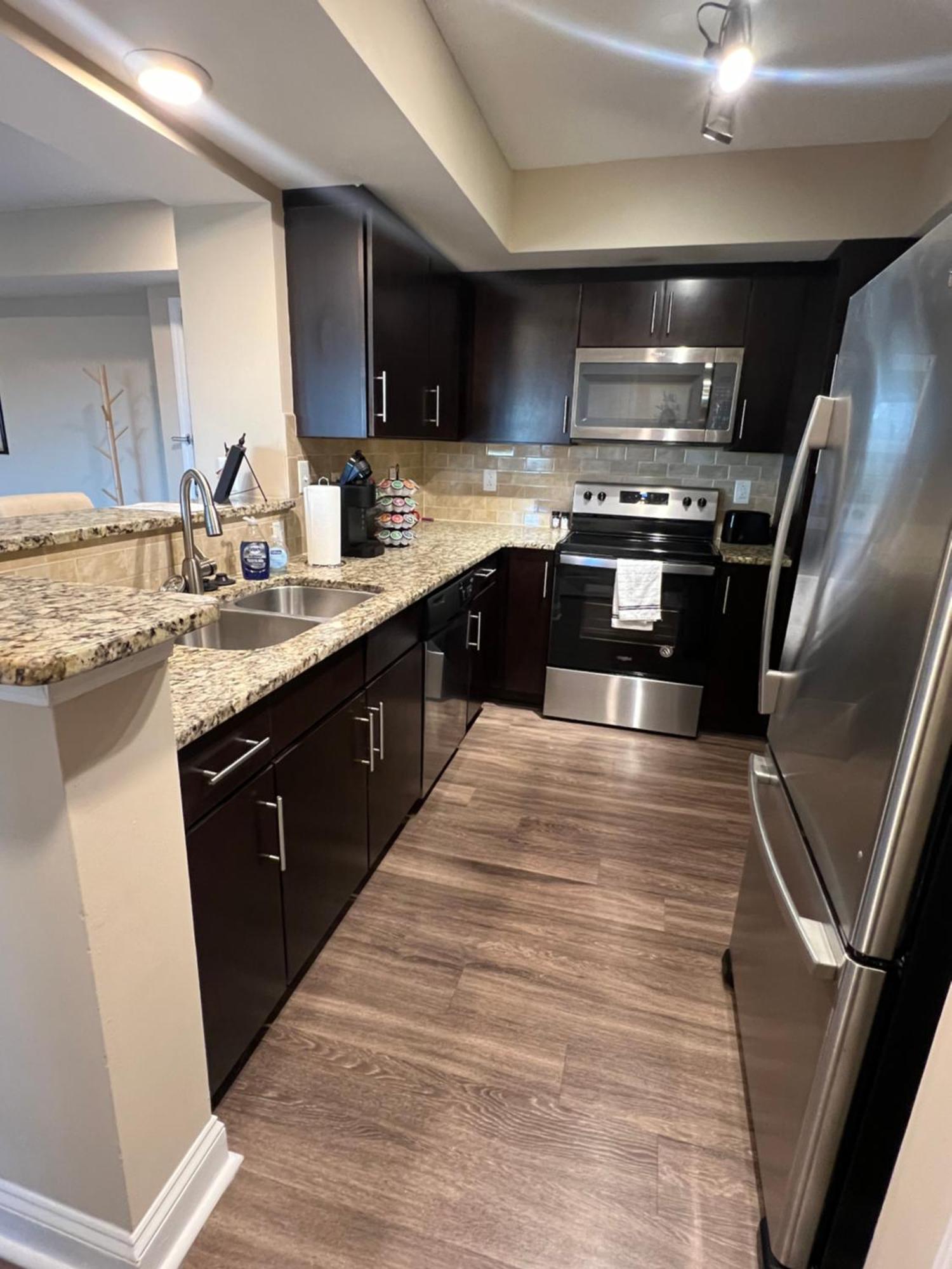 Spacious 2 Bed, 2 Bath Uptown Gem In The Heart Of The City-Parking-Wi-Fi-Balcony Cgv Charlotte Exteriör bild
